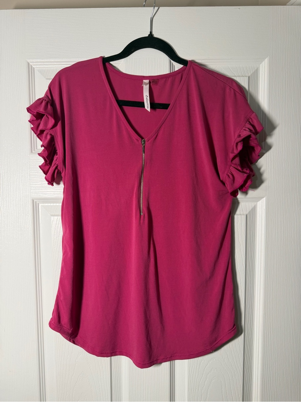 Collection B Fuchsia Zip V-Neck Top with Ruffle Sleeves